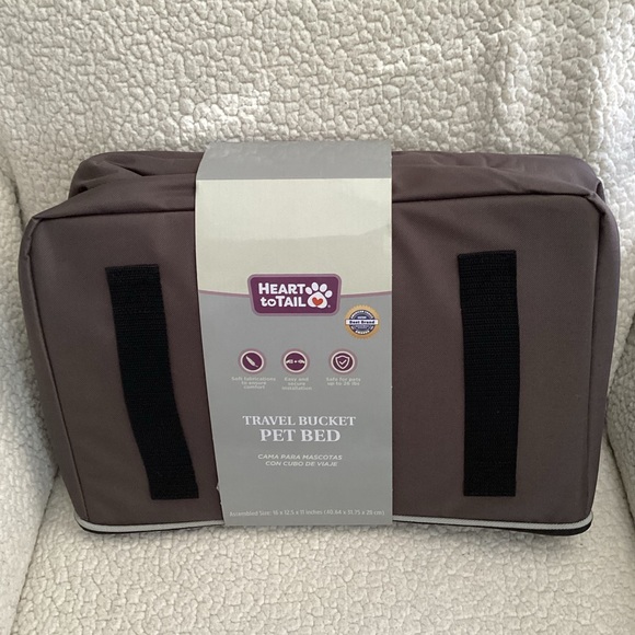 Heart to Tail Travel Bucket Pet Bed, Brown, NWT - Picture 2 of 5